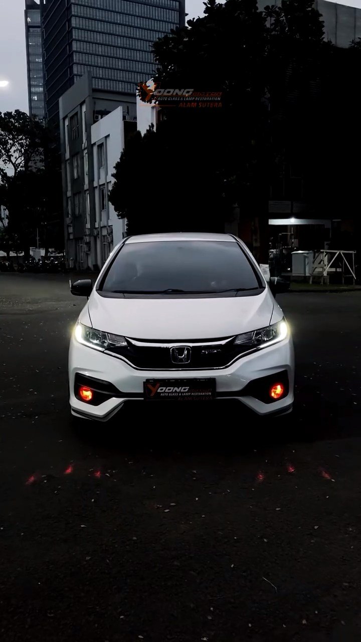Jazz + Demon Eyes = Neck Breaker