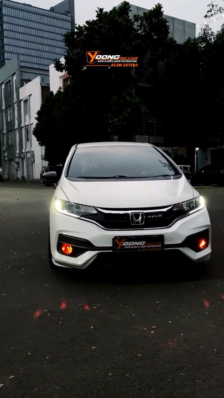 Jazz + Demon Eyes = Neck Breaker
