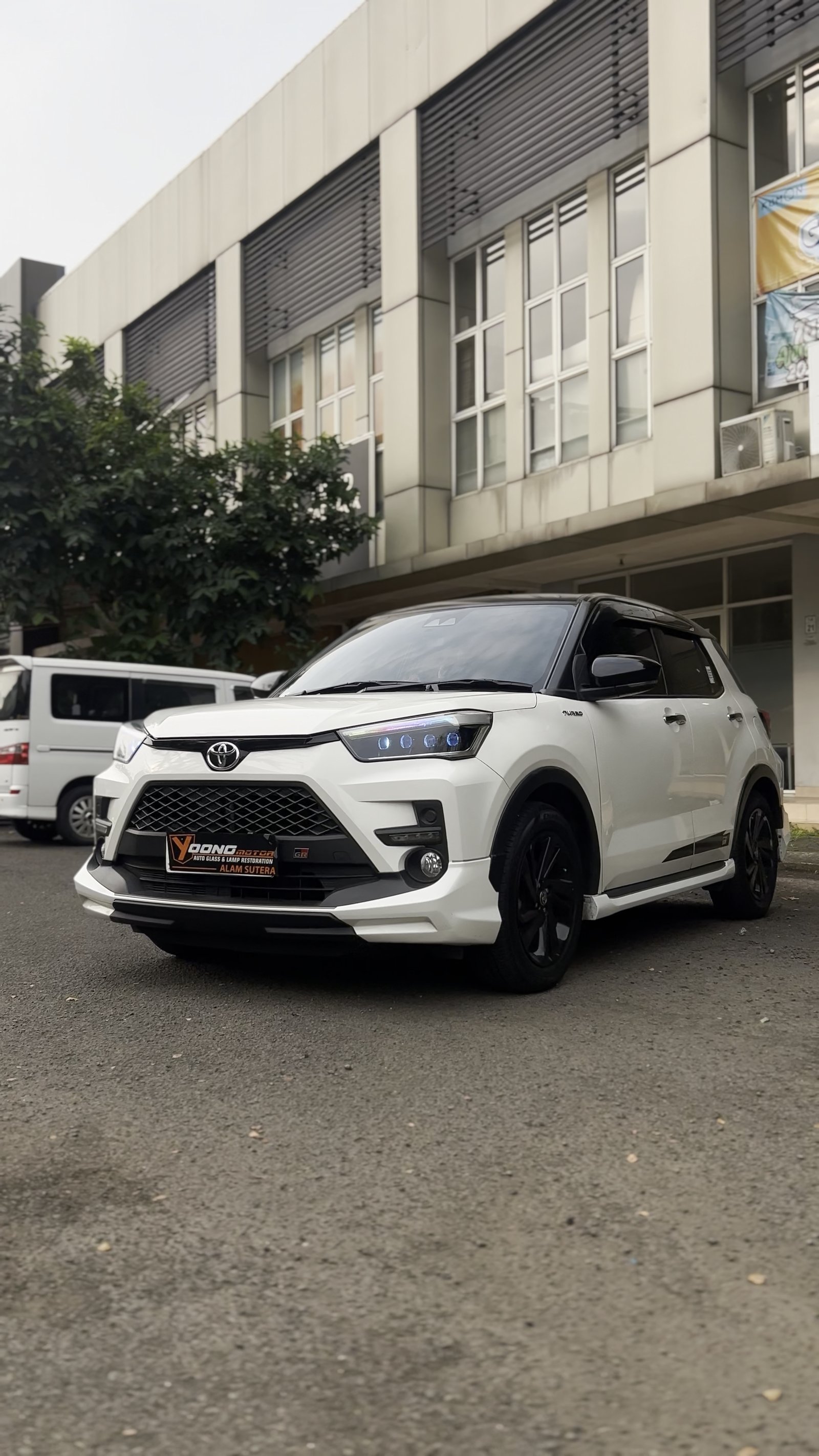 Toyota Raize Full Custom
