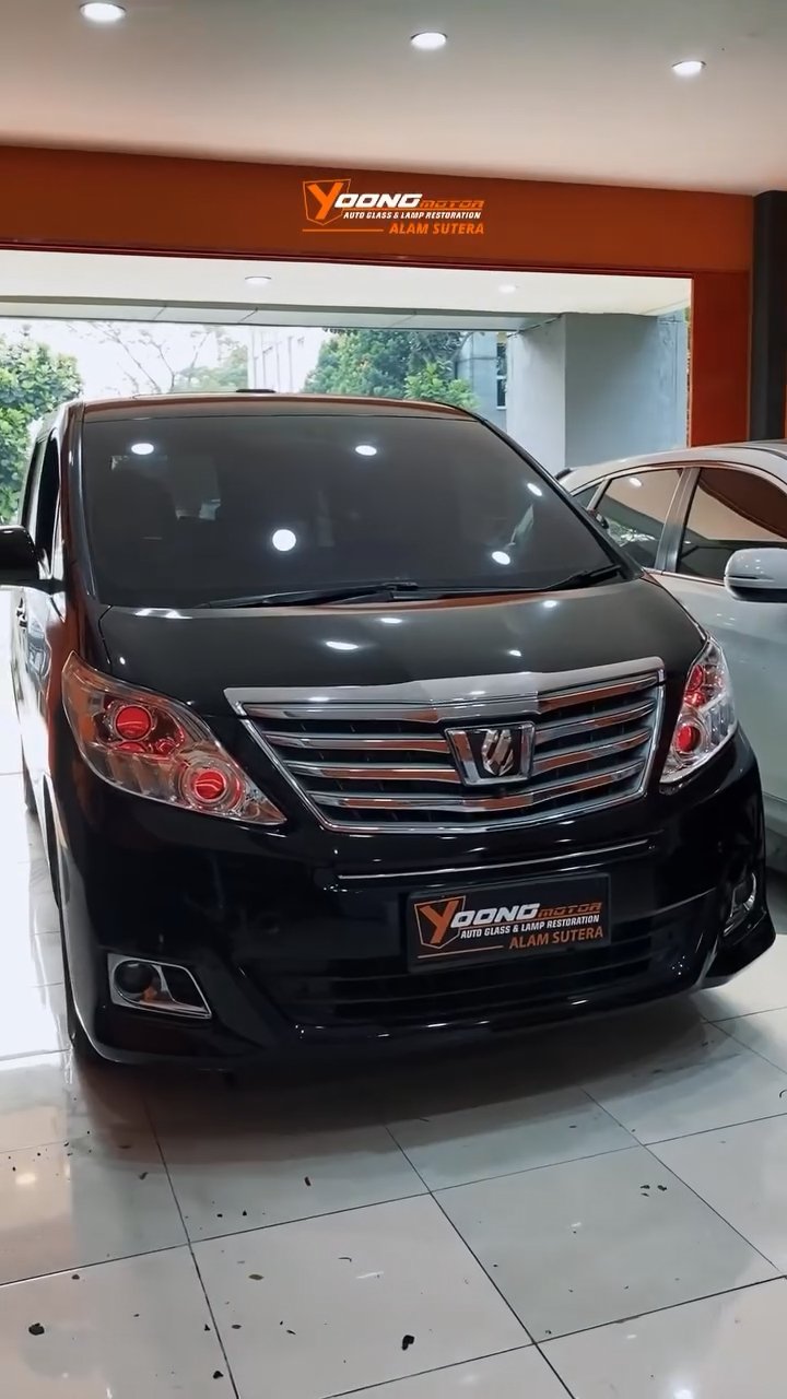 Alphard Tampil Lebih Modern