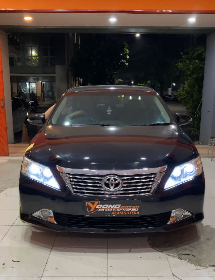 Camry 2 Set Projector