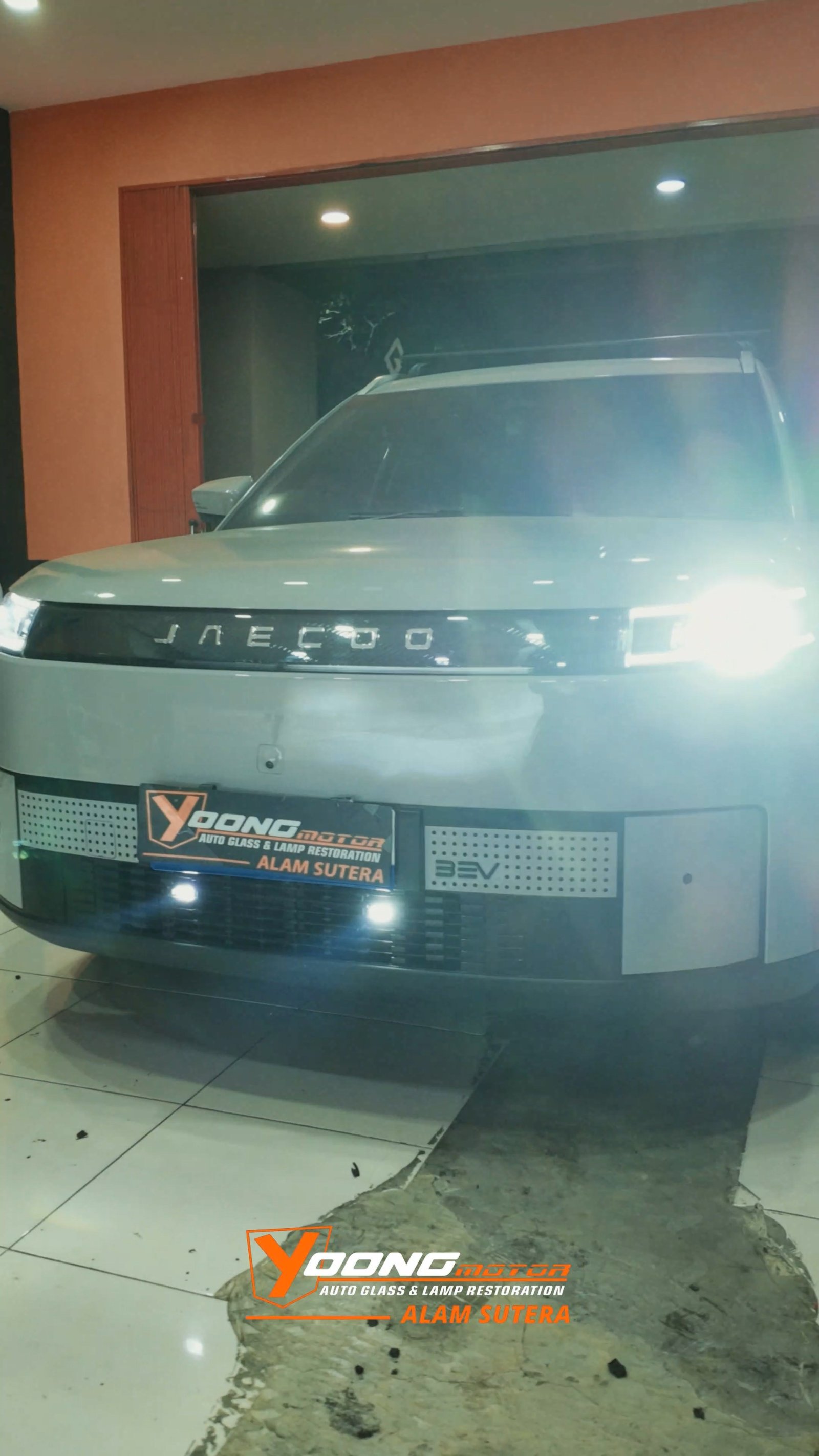 Modern SUV With Precision Lightning
