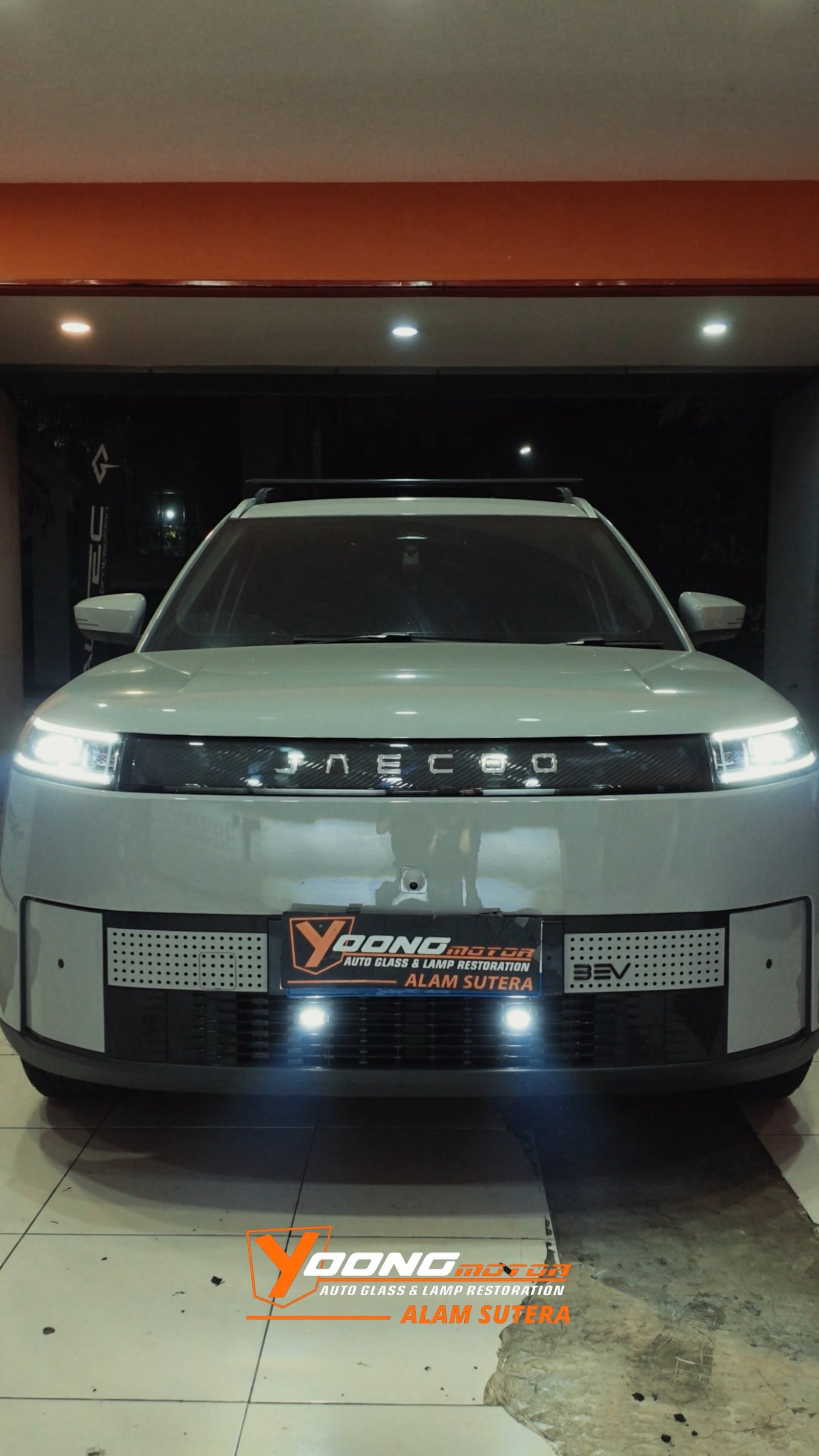 Modern SUV With Precision Lightning