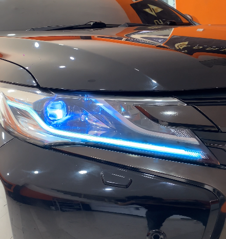 Pajero Matrix + Projector