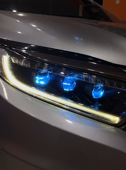 HRV Triple Projector