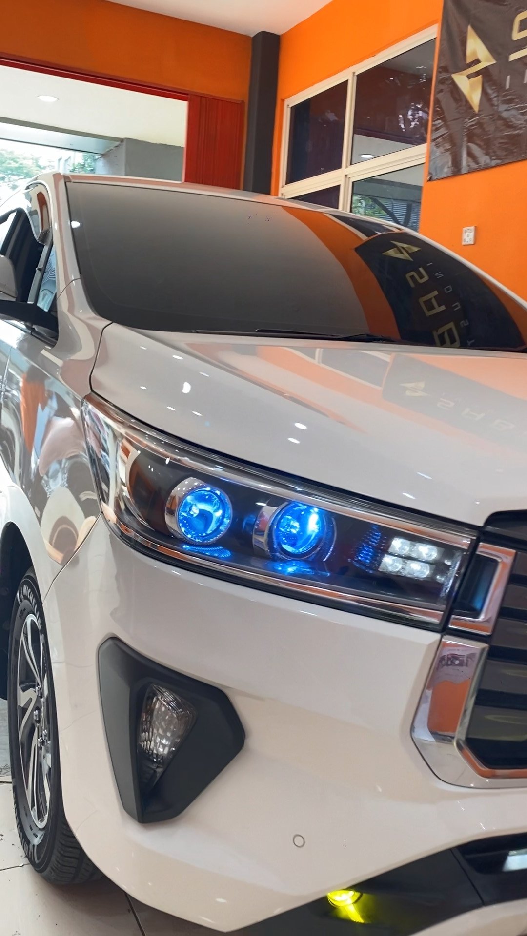 Reborn Tampil Lebih Premium