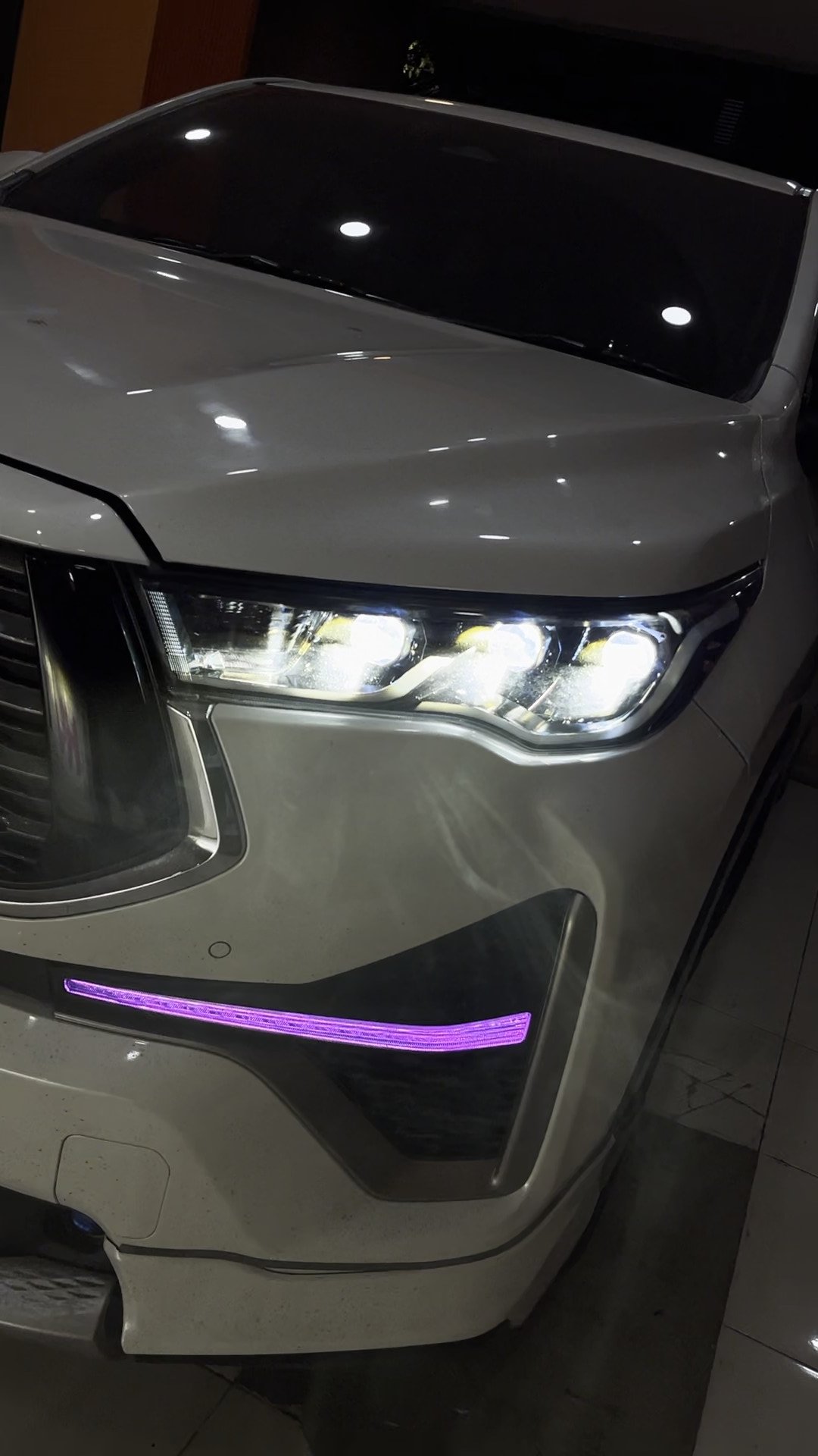 Zenix Q Upgrade Style