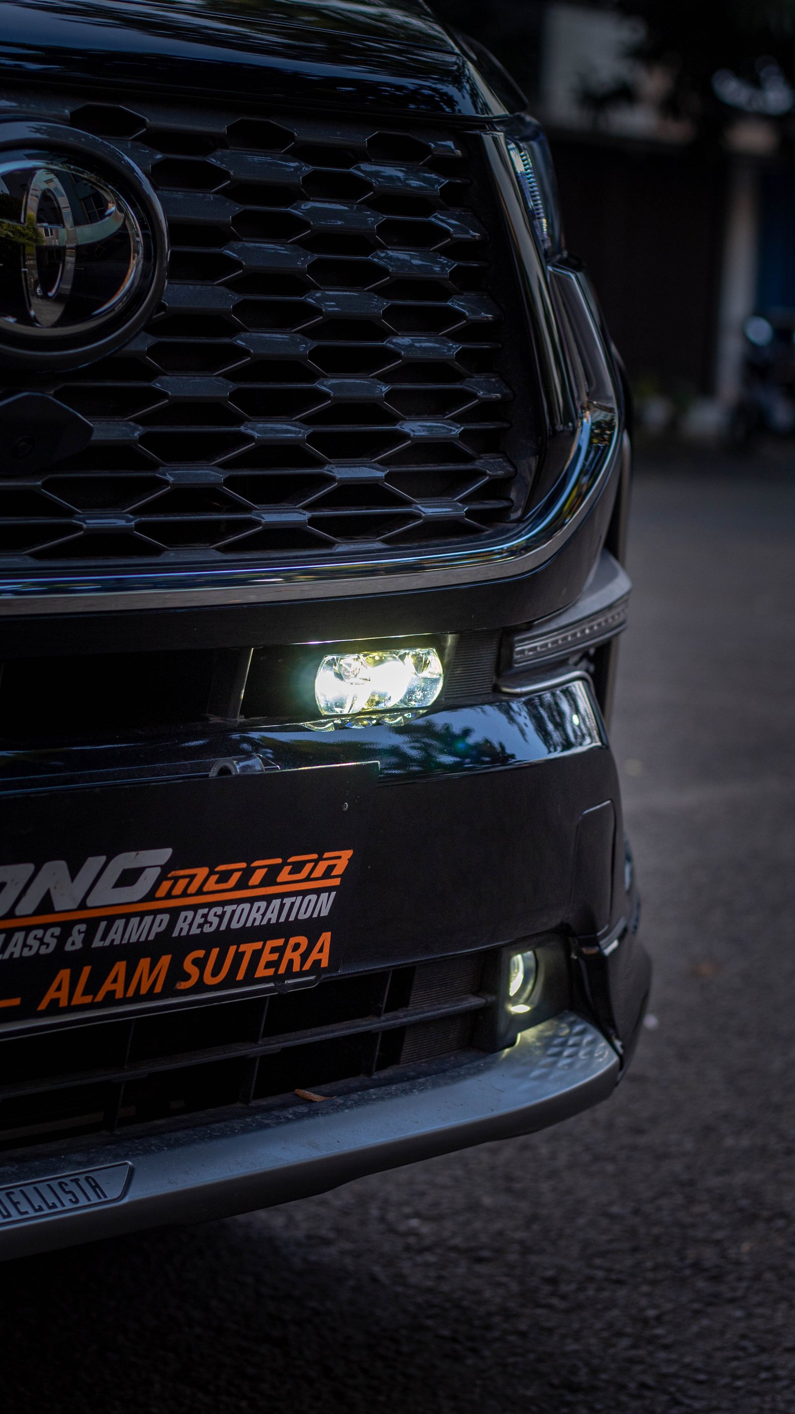 Zenix Full Custom Saber