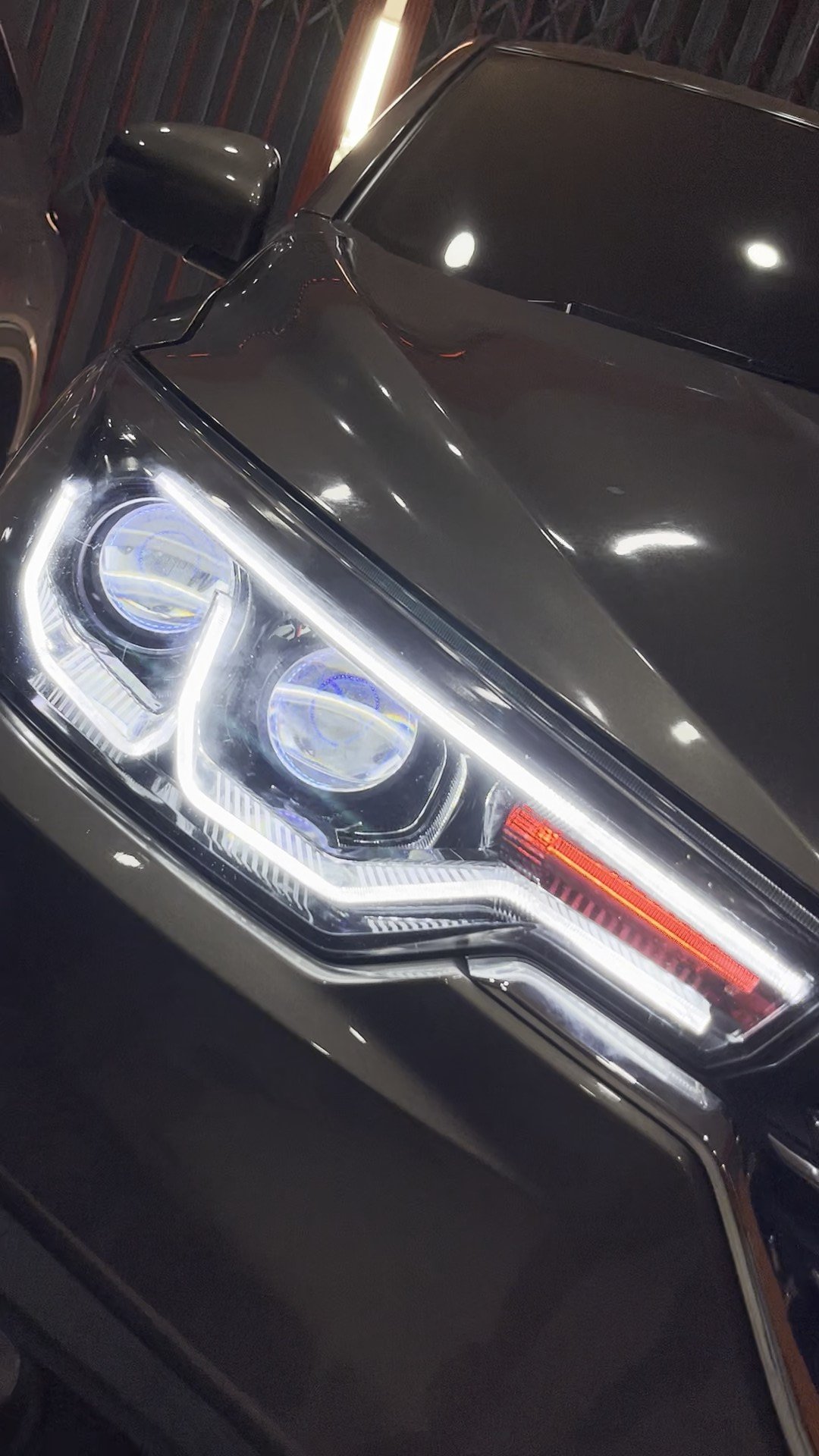 Mobil Keluarga Tampil Beda