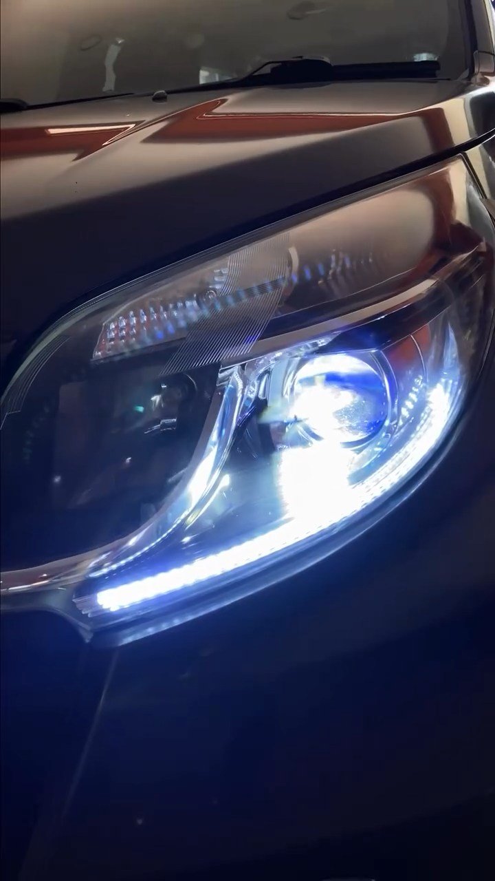 Penggantian Lampu Redup