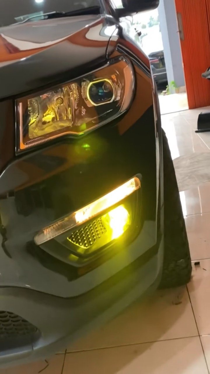 Jeep Compass Terang Maksimal