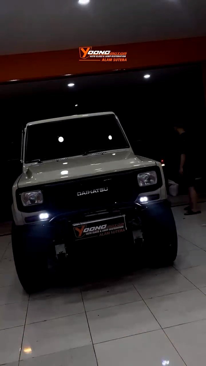 Mobil Ganas Cahaya Juga Ganas