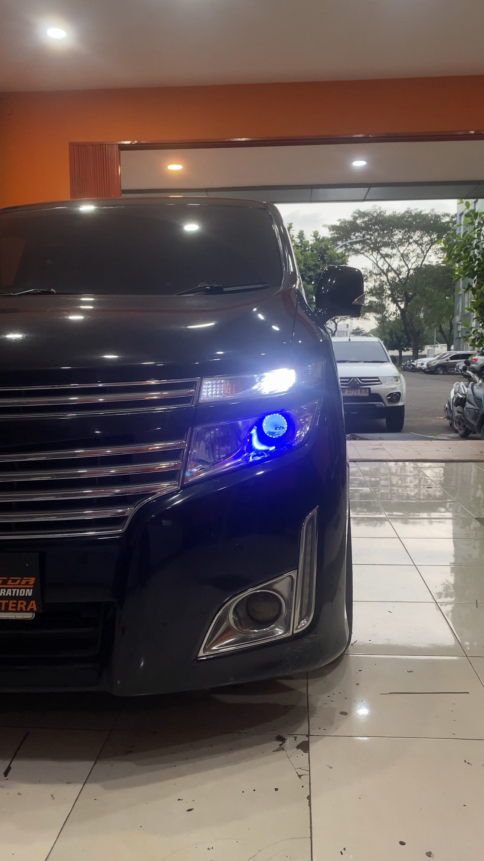 Elgrand Tampil Makin Prestisius