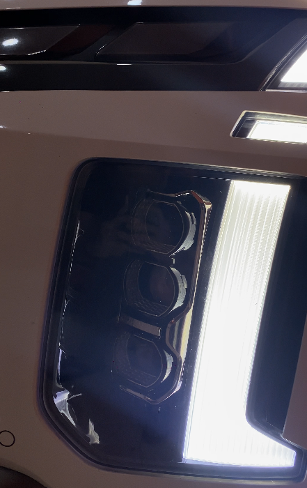 Projector Upgrade di Hyundai Palisade