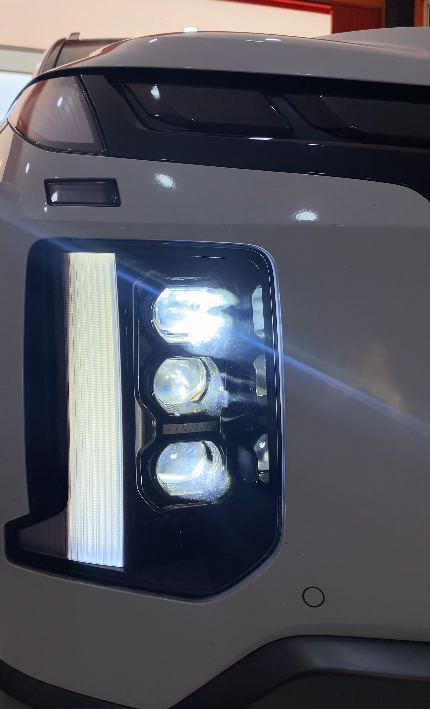 Projector Upgrade di Hyundai Palisade