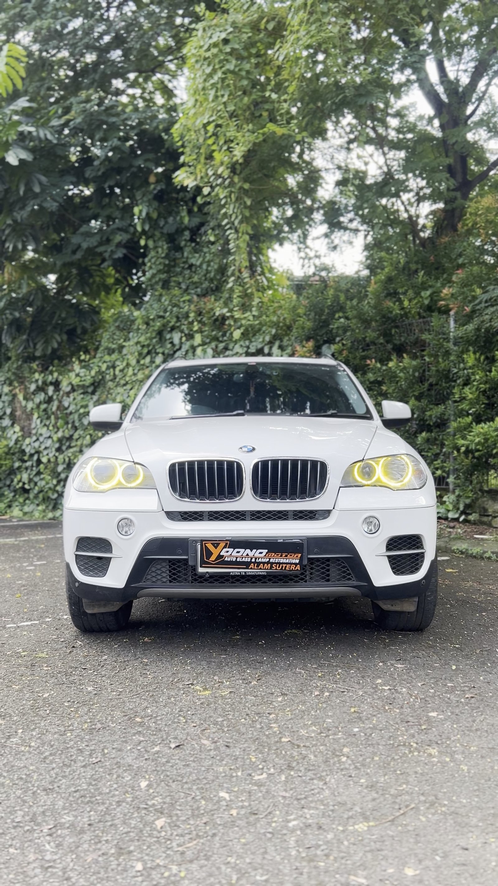 Bring The Motorsport Vibes